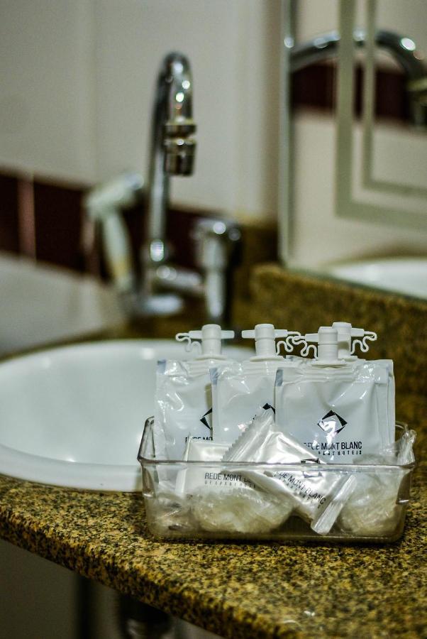 Mont Blanc Apart Hotel Nova Iguacu Bagian luar foto